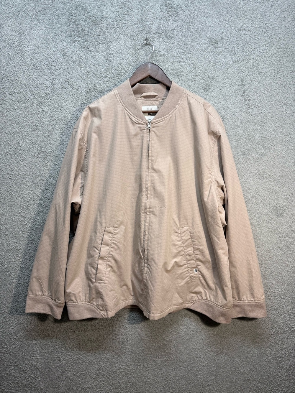 Free Assembly Men's Tan Beige Lightweight Ripstop Bomber Jacket